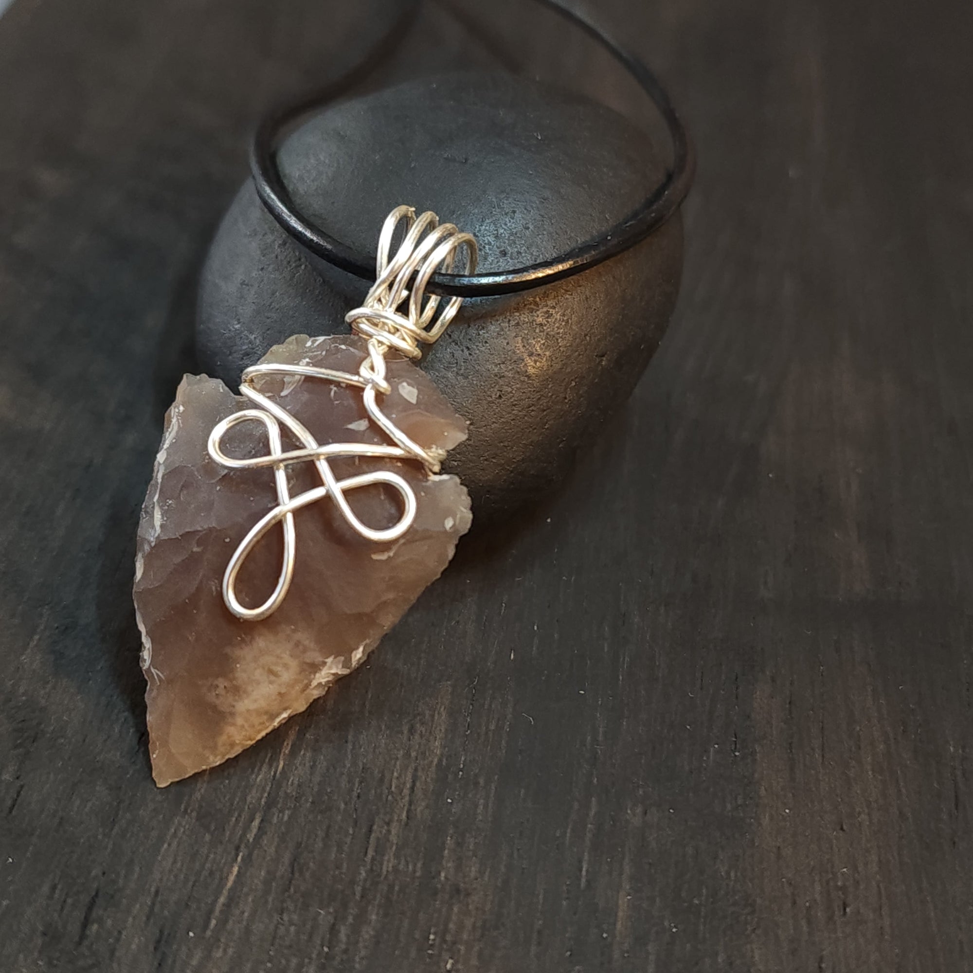 Mens Celtic Knot Flint Arrowhead Pendant Necklace